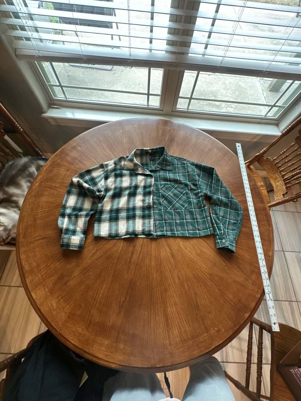 Forever 21 Green and White Plaid Split Colorblock Cropped Flannel Button-Up Shir